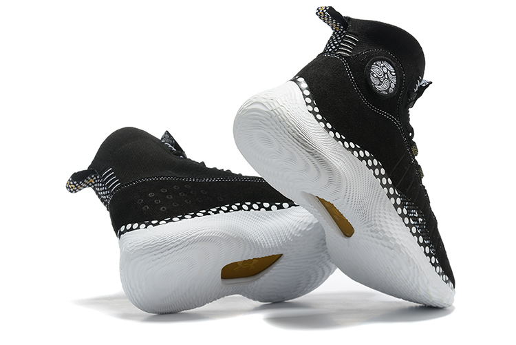 Under Armour Curry 4 Flotro Black and white